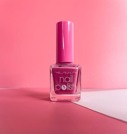 Vernis à ongles rose