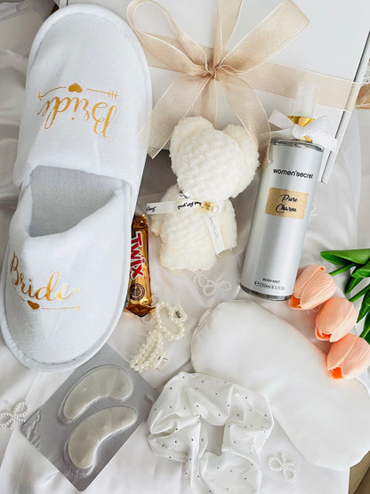 Box "Bride To Be" – Édition Blanche & Dorée 👰🏻