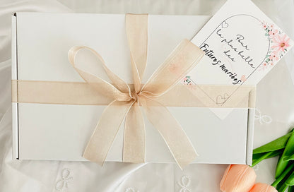 Box "Bride To Be" – Édition Blanche & Dorée 👰🏻